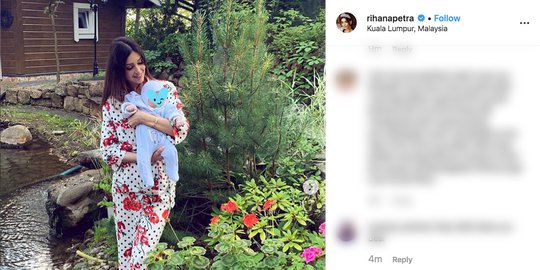 Bantah Diceraikan Bekas Raja Malaysia, Eks Miss Moscow Unggah Foto Anak di Instagram
