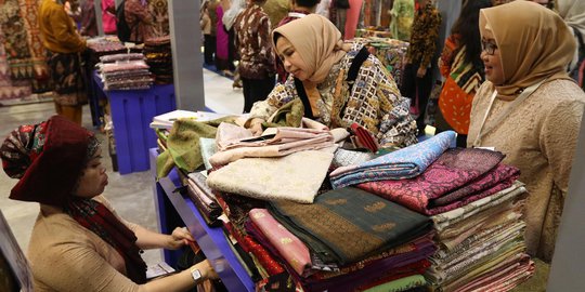 Bahan Baku Industri Pakaian Jadi Andalan Impor