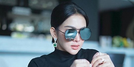 deretan artis cantik pakai jam tangan mahal, harganya bikin melongo