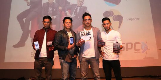 Uki Dikabarkan Hengkang dari Noah, Ariel Buka Suara
