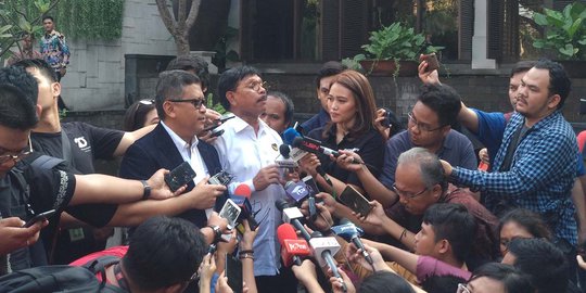Sekjen PDIP & NasDem Bantah Hubungan Megawati dan Surya Paloh Merenggang