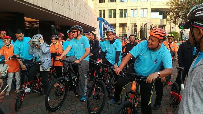 acara puncak perayaan hut bi ke 66 gowes bareng