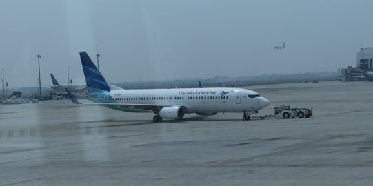 TV di Bangku Pesawat Rusak, Garuda Indonesia Dituntut Ganti Rugi Rp100