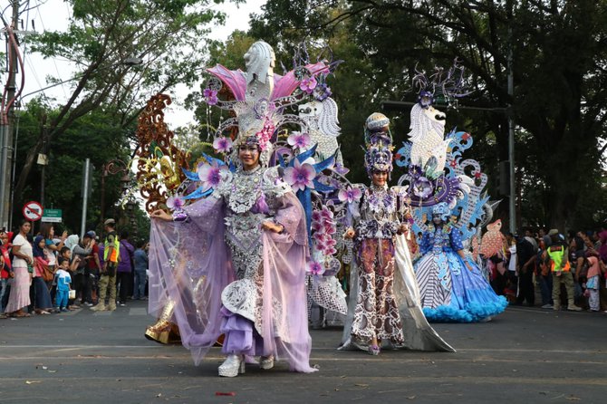 solo batik carnival