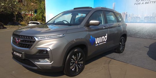 GIIAS 2019: 400 Ribu Pengunjung dan Most Test Drive Car, Wuling Almaz