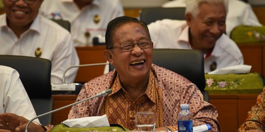 Komentar Lucu Menko Darmin Saat Ditanya Jadi Menteri Lagi di Periode Kedua Jokowi