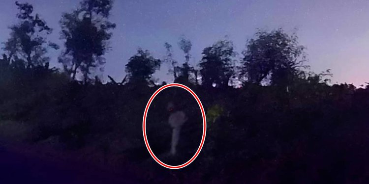 8600 Koleksi Hantu Mata Merah Terbaik