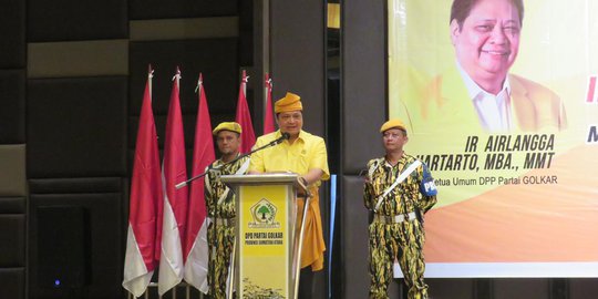 33 Ketua DPD Golkar Sumut Serahkan Surat Dukungan untuk Airlangga