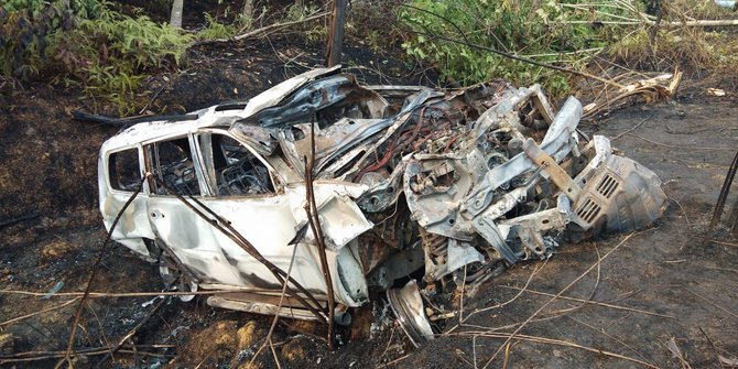 Mobil Pajero Terbakar Usai Tabrak Pipa PT CPI, Satu Orang Tewas