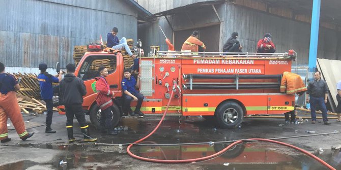 Gudang Plywood di Kaltim Terbakar, Sempat Terdengar Ledakan