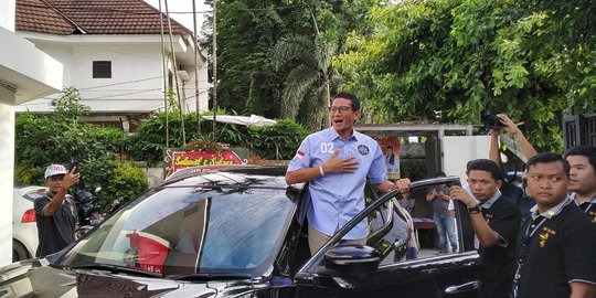 tak gabung koalisi rev1