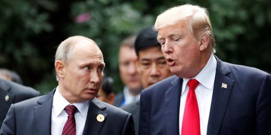 Donald Trump Tawarkan Bantuan ke Vladimir Putin Atasi Kebakaran Hutan Siberia
