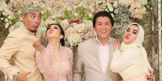 aisyahrani syahrini dan reino barack rev2