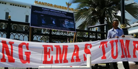 Walhi Kecam Gubernur Jatim Kasih Penghargaan Kepada Operator Tambang Emas