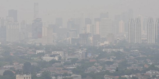 Atasi Polusi Jakarta, Anies Bakal Revisi Pergub Tarif Parkir
