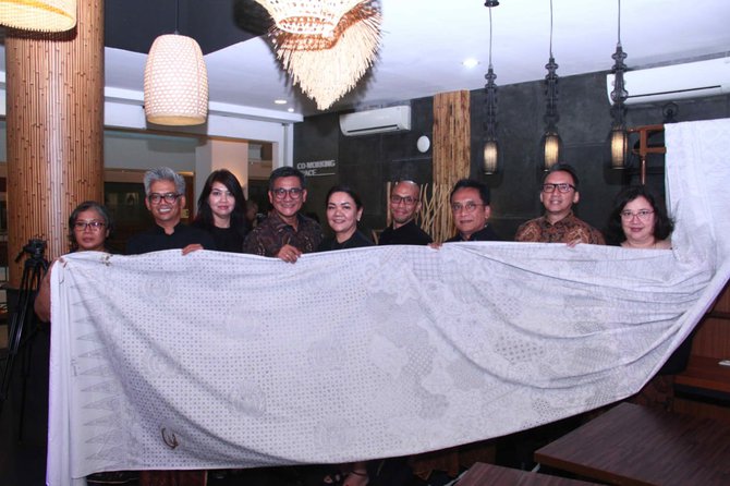 tbn konferensi pers tentang batik garuda nusantara