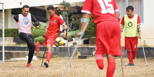 Melihat Kegigihan Tim Garuda INAF Saat Latihan