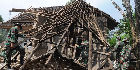 Pemkab Pandeglang Minta Pemerintah Bantu Perbaiki Rumah Warga Korban Gempa