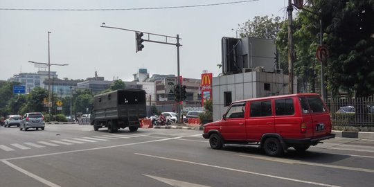 Listrik Jakarta Padam, Petugas Kewalahan Atur Lalu Lintas