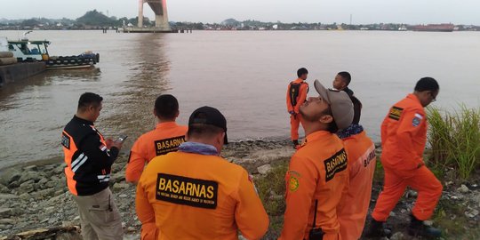 Cekcok dengan Pacar, Pemuda di Samarinda Nekat Melompat ke Sungai Mahakam