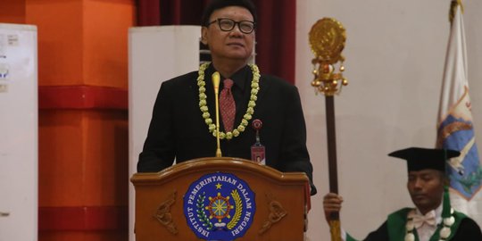 Hadiri Wisuda IPDN, Mendagri Ingatkan Wanti-wanti Area Rawan Korupsi