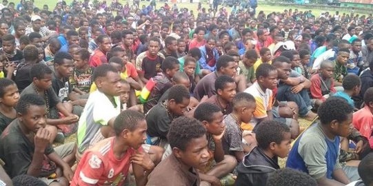 Bupati Nduga: Warga 11 Distrik Mengungsi Karena Tak Tenang Hidup dengan TNI/Polri