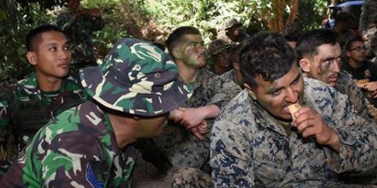 menangkap hewan buas rev1