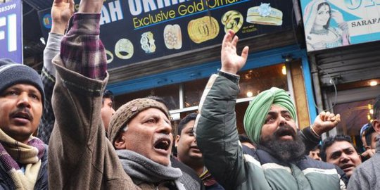 India Tutup Wilayah Kashmir, Sejumlah Pejabat Ditangkap