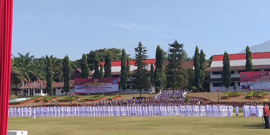 Wapres JK Ingatkan Calon Pemimpin Lulusan IPDN Tak Prioritaskan Daerah Sendiri