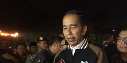 Jokowi Ancam Copot Pangdam dan Kapolda Jika Tak Mampu Atasi Karhutla