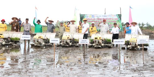 Kemendes PDTT dan Kementan Kerja Sama Pengembangan Prukades Tanaman Padi pada KPB