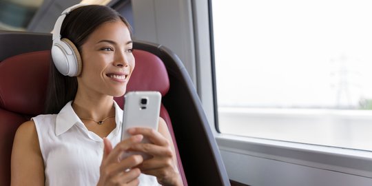 Bikin Traveling Anti Garing dengan Membawa 5 Benda-Benda Ini, Yuk!