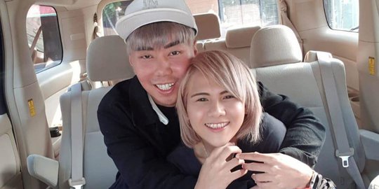 Kompak Unggah Foto Mesra di Instagram, Roy Kiyoshi dan Evelyn Nada Anjani Pacaran?