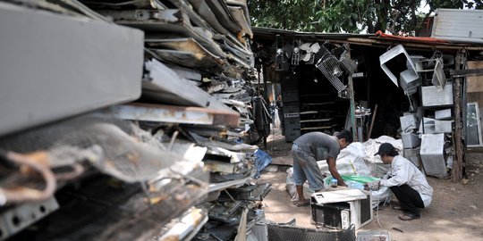 Melihat Tempat Pengepulan Sampah Elektronik Ibu Kota