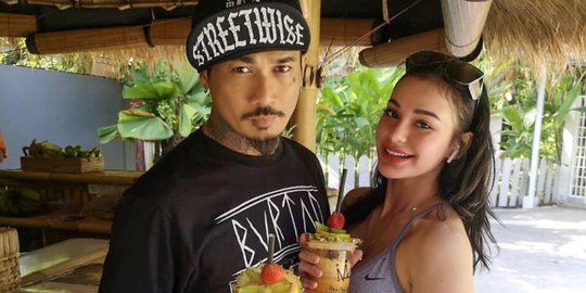 Dicecar Soal Isu Pindah Keyakinan Calon Istri Jerinx Sid Beri Jawaban Menohok Merdeka Com