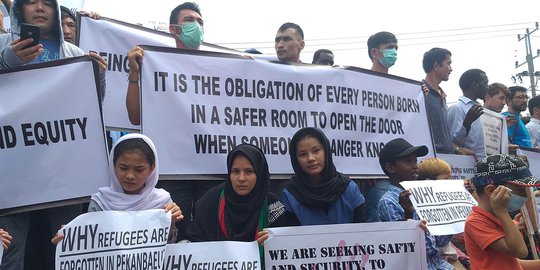 Imigran Di Pekanbaru Demo Kantor Iom Jangan Lupakan Kami Merdeka Com