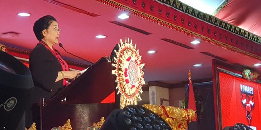 Canda Megawati: Saya Perempuan Cantik, Masa Saya Tinju Sama Pak Prabowo