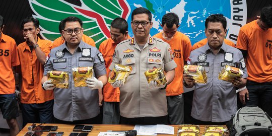 Polisi Ungkap Sindikat Narkoba Jaringan Internasional Malaysia-Jakarta