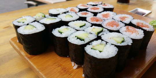 Keren, Kini Indonesia Mampu Produksi Sendiri Beras untuk Sushi