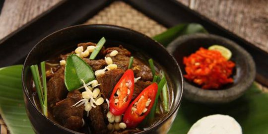10 resep daging sapi istimewa, dari bakso, serundeng, sampai rawon