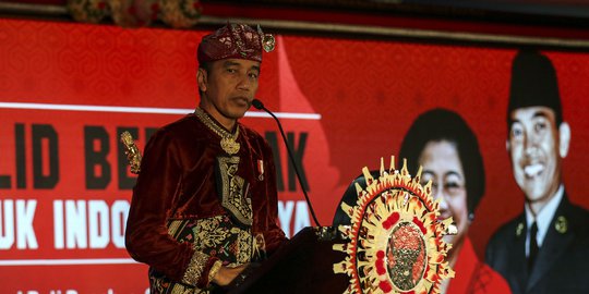 Jokowi Pastikan Jaksa Agung Selanjutnya Bukan dari Parpol