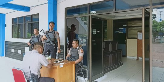 KPK Geledah 2 Kantor Dinas di Kota Dumai terkait Kasus Suap DAK