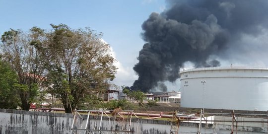 Polisi Selidiki Penyebab Kebakaran di Area Kilang Pertamina Balikpapan