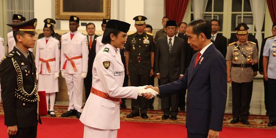 Presiden Jokowi Kukuhkan Paskibraka HUT ke-74 RI