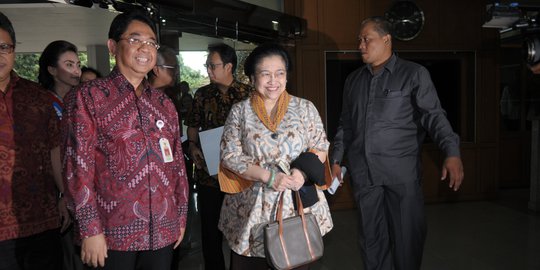 Megawati hingga Sandiaga Sudah Terlihat di Ruang Sidang Tahunan MPR