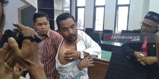 Anggota DPR Aceh Mengaku Dikeroyok Polisi saat Temui Demonstran