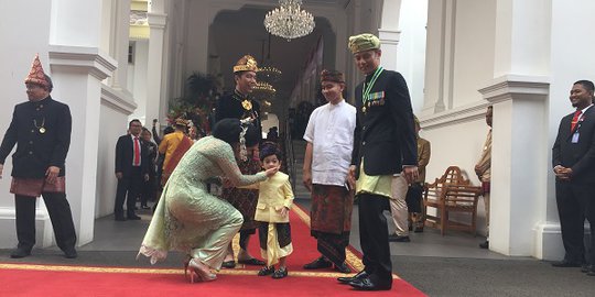 Alasan Jokowi Pakai Baju Adat Bali di HUT ke-74 RI