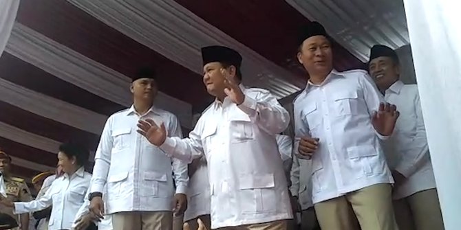 VIDEO: Prabowo Pimpin Upacara Peringatan Kemerdekaan ke-74 RI di DPP Partai Gerindra