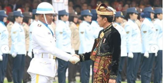 Ini Sosok Komandan Upacara 17 Agustus yang Disalami dan Ditepuk Jokowi