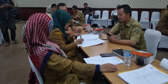 PNS Kerja Dari Rumah PNS Kerja Dari Rumah